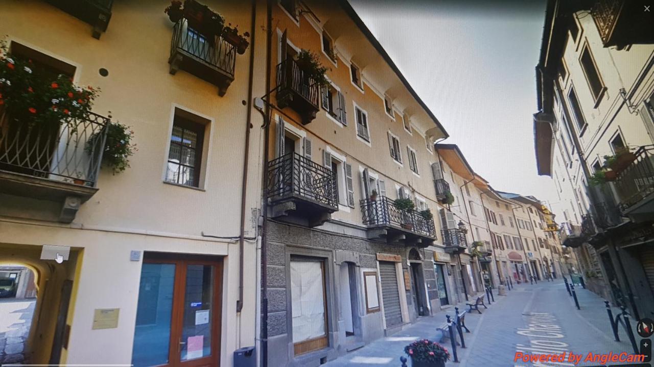 Appartamento "Chanoux 74" ชาตีญอน ภายนอก รูปภาพ